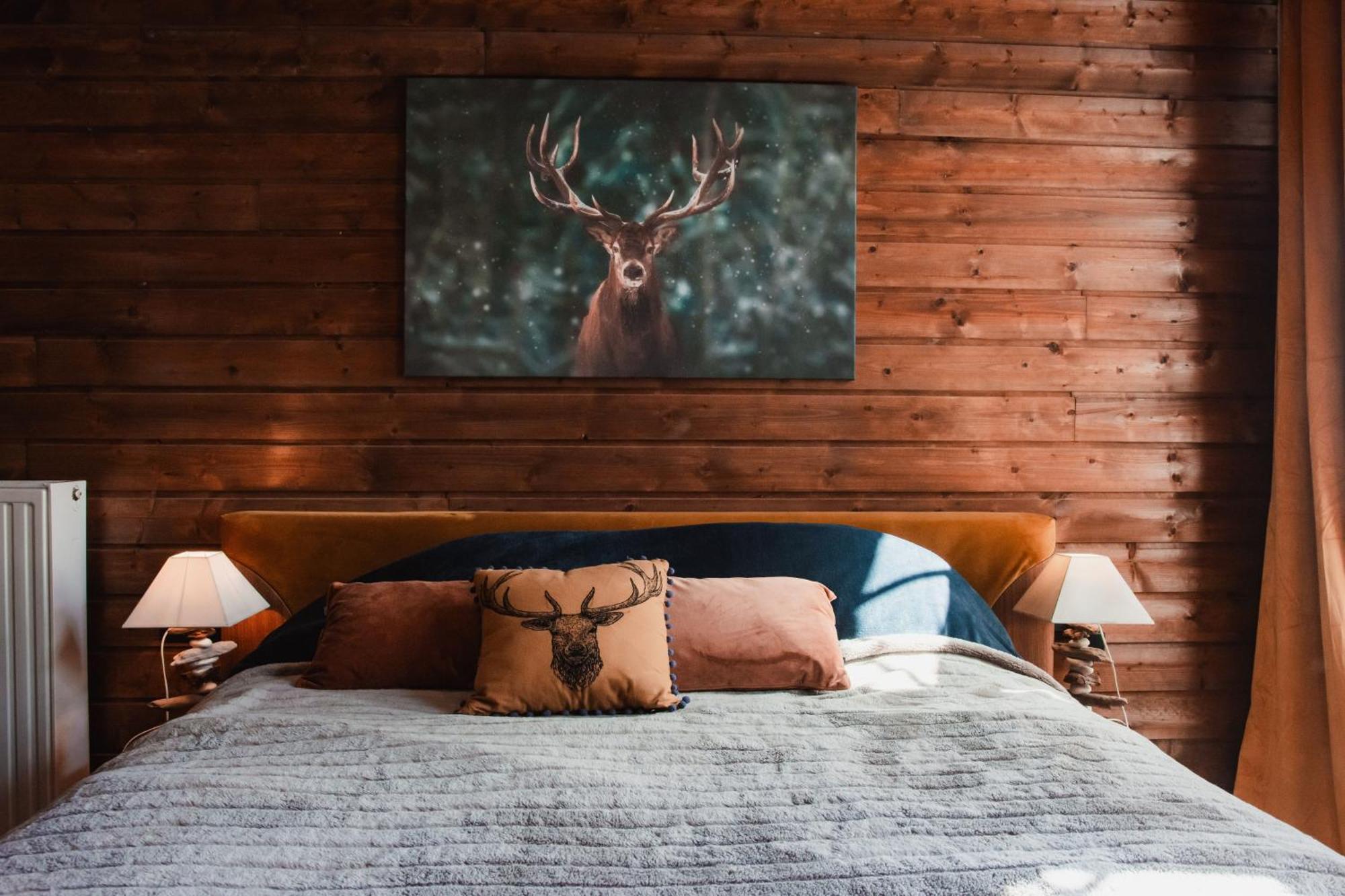 Maison D'Hote Les Notes Endormies Suite Le Refuge Walcourt 外观 照片